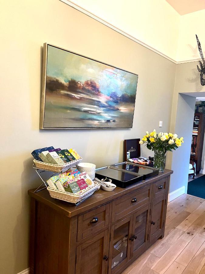 Bythesea Guest House Еър Екстериор снимка